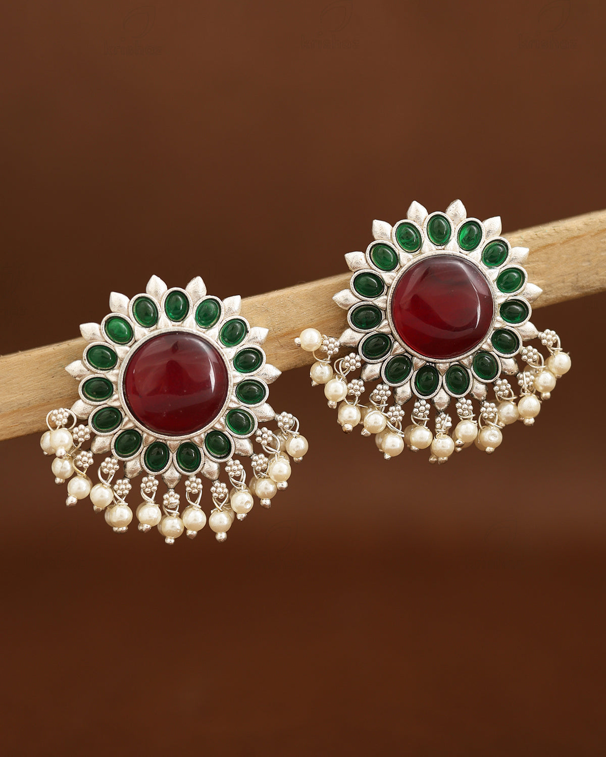 Daksha Stud Earrings