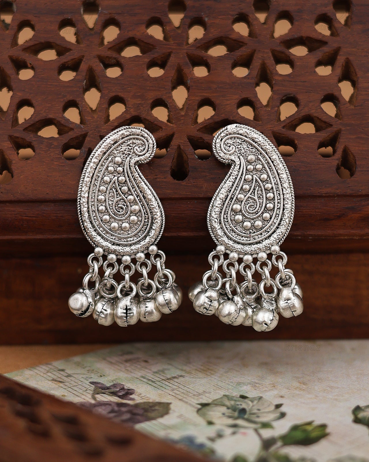 kairi Stud Earrings