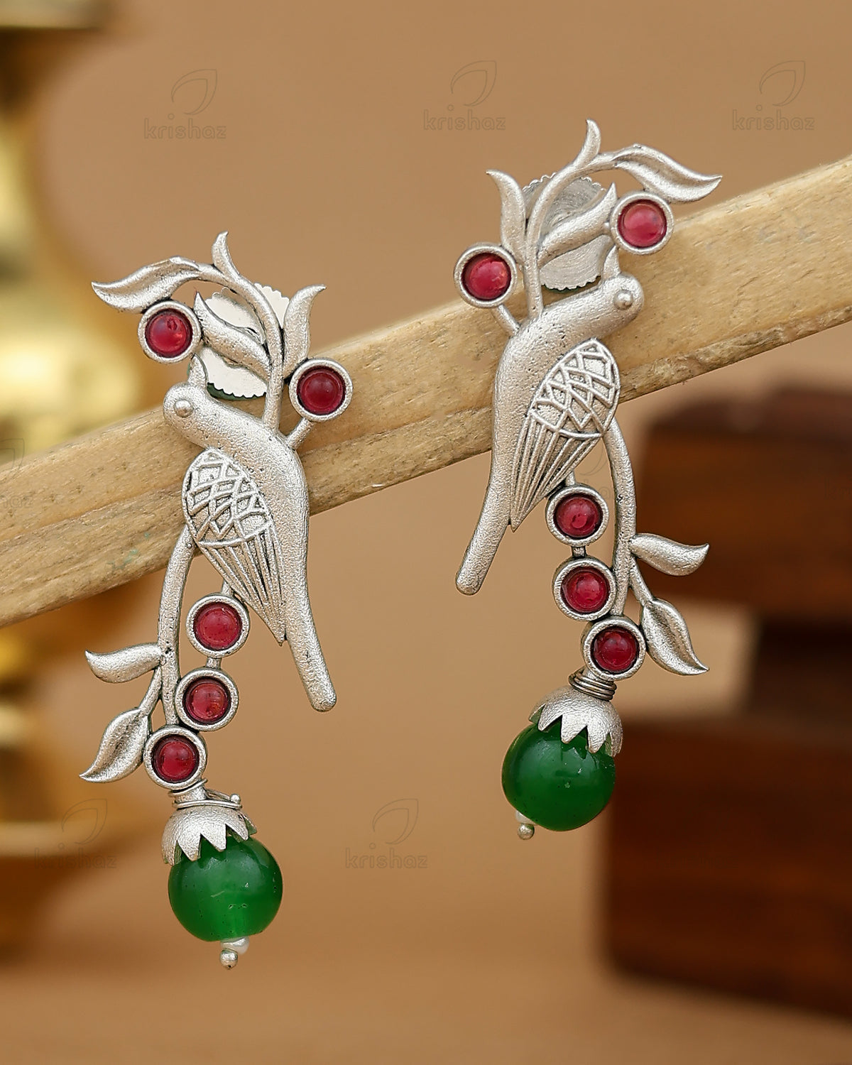 Chakor Studs Earrings