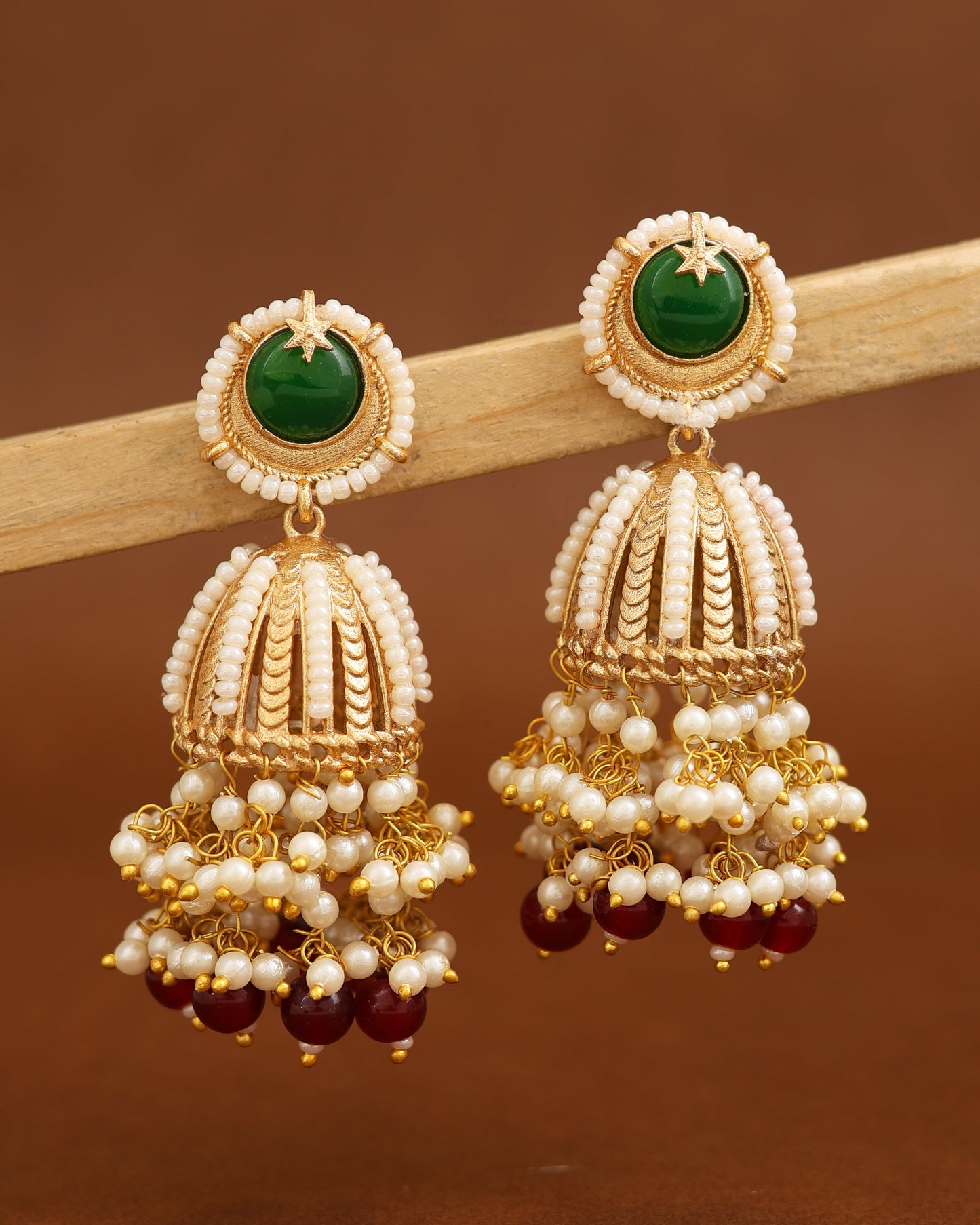 Gulaabo Premium Gold Jhumki