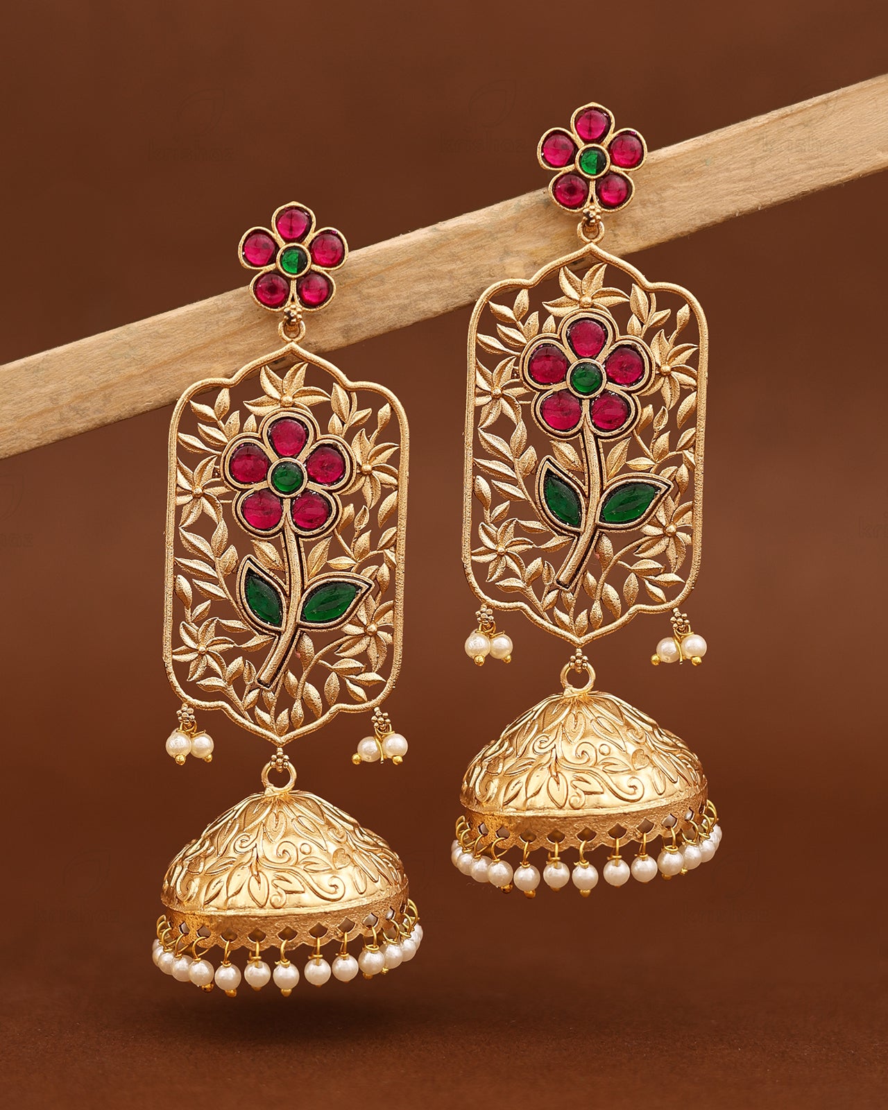 Jhankaar Gold Jhumki Earrings