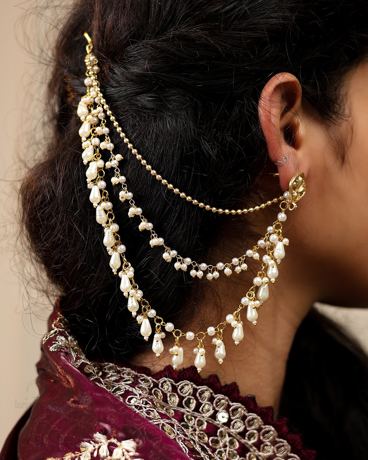 Amayra Premium Gold Earchain