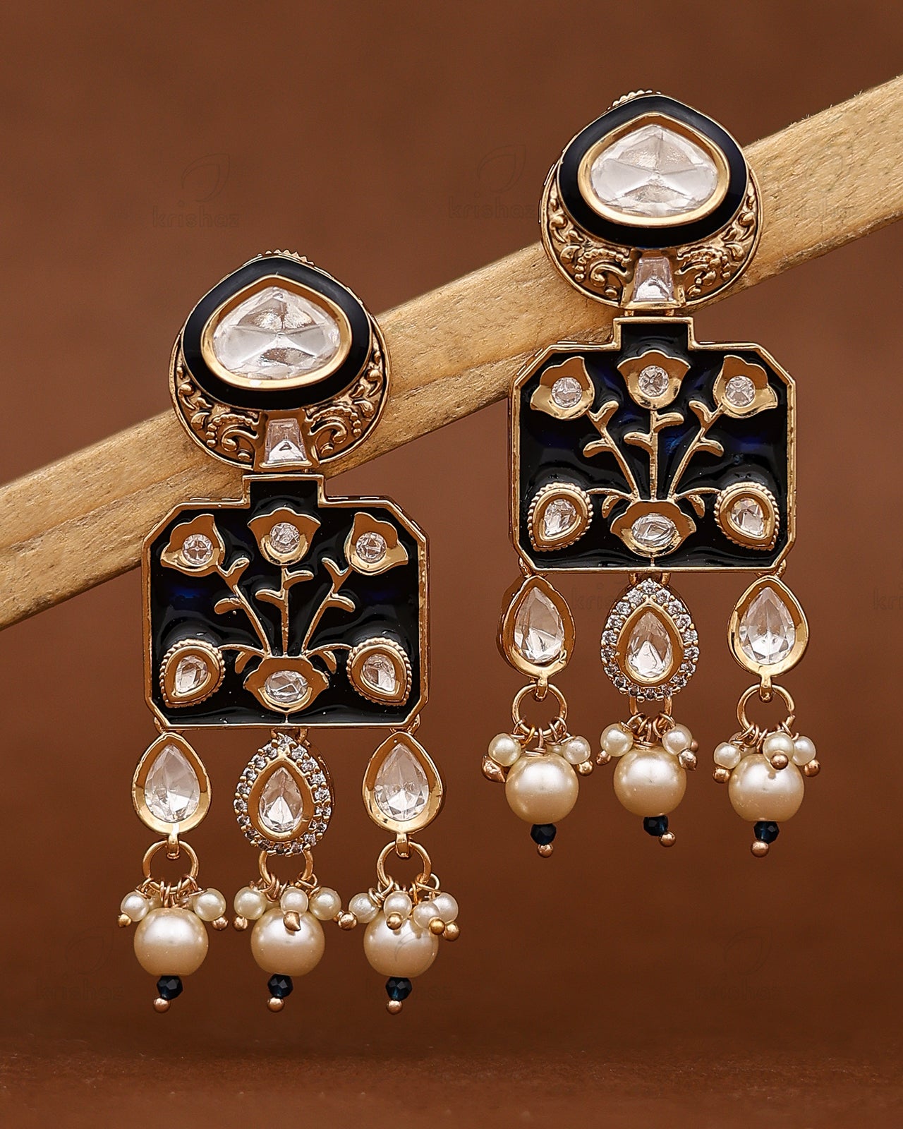 Ranwita 22k Gold Plated Danglers
