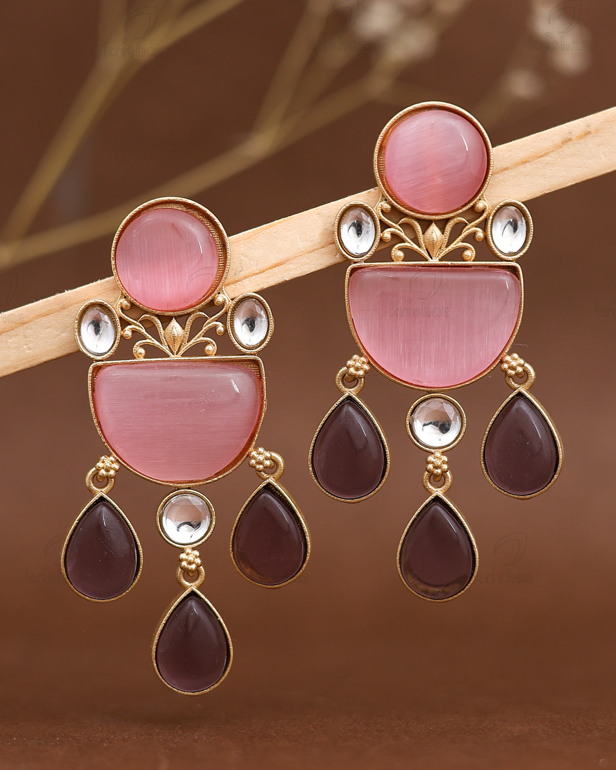 Jelly Gold Dangler Earrings