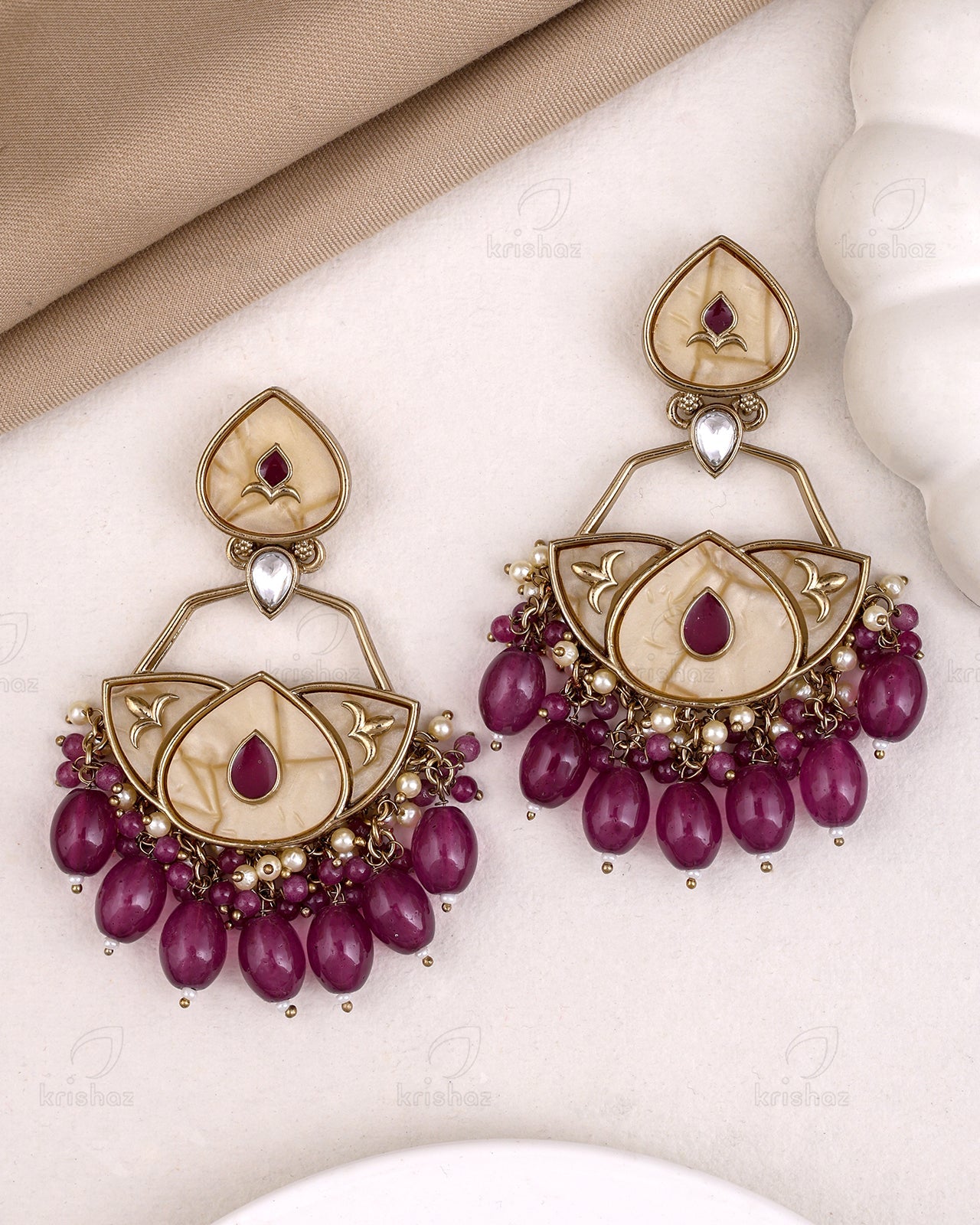 Keerti Kundan Dangler Earrings