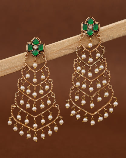 Umika Premium Gold Dangler