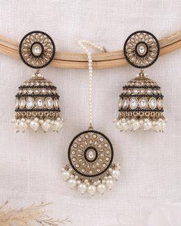 Anabia Pakistani Kundan Jhumki Earrings With Mangtika