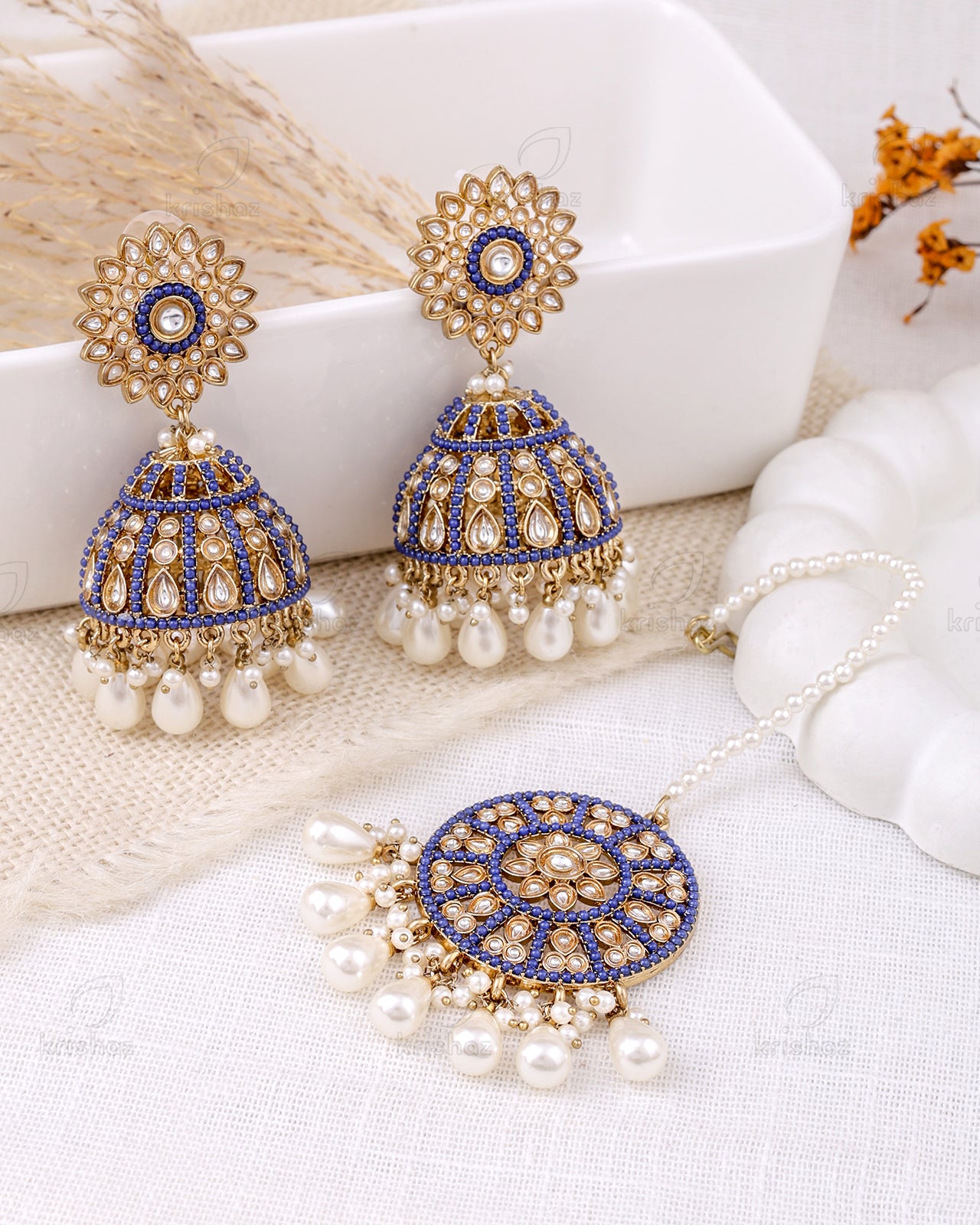 Farheen Pakistani Kundan Jhumki Earrings With Mangtika