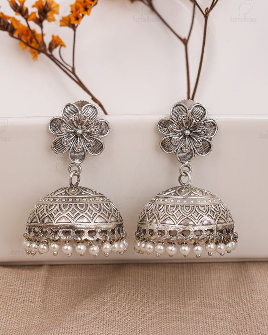 Vedanti Jhumki Earrings - wxo