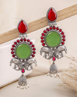 Samiksha Dangler Earrings - wxo