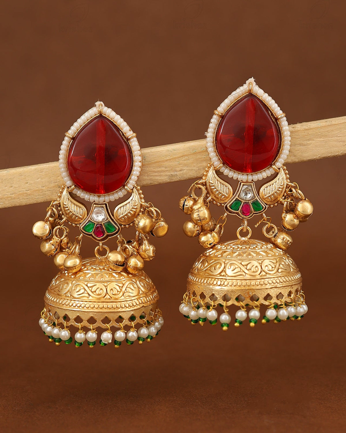 Sharvani Gold Jhumki