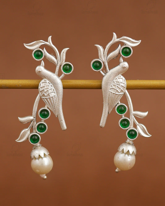 Chakor Studs Earrings