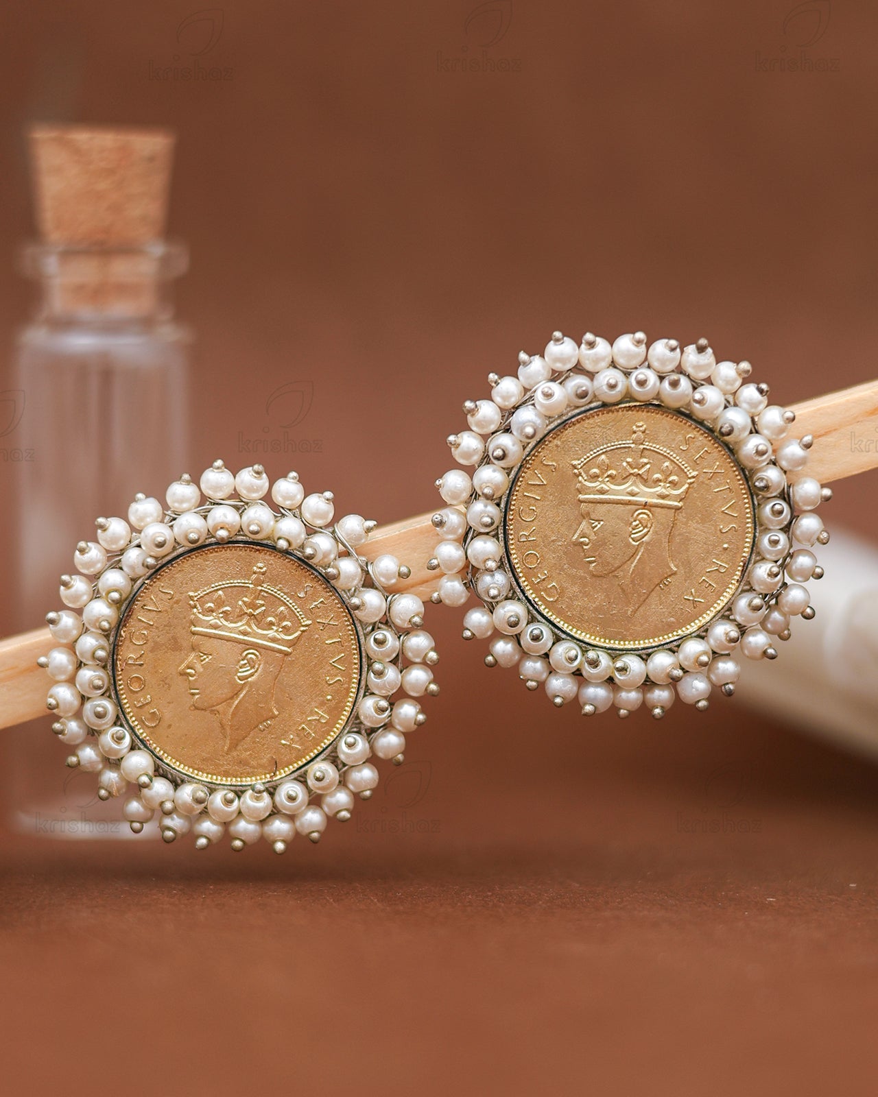 King Of Pearls Studs Earrings