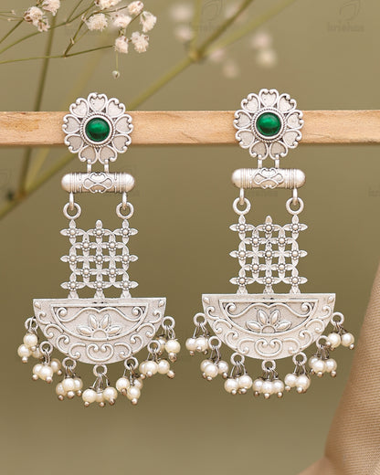 Tanuja Dangler Earrings
