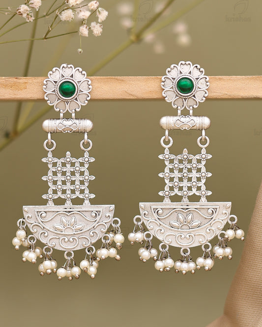 Tanuja Dangler Earrings