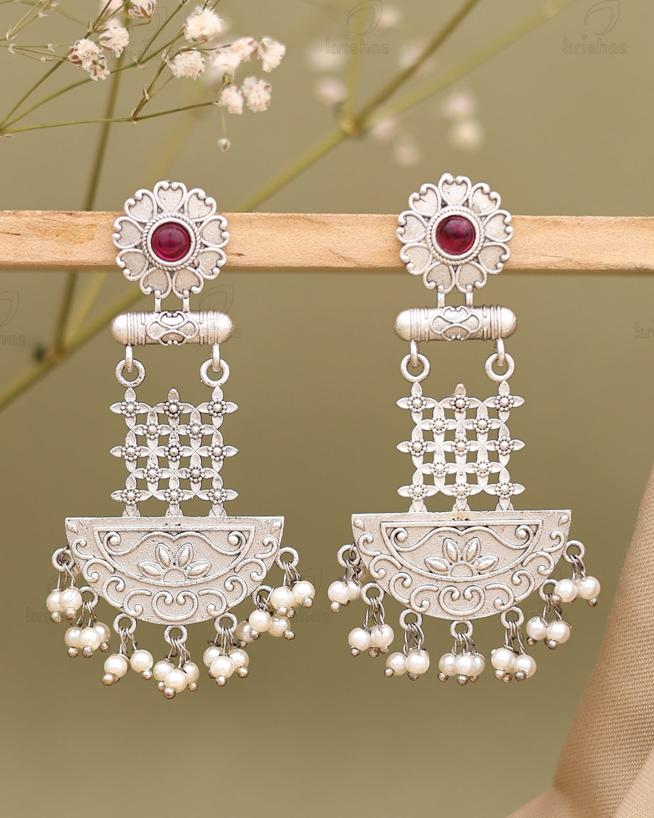 Tanuja Dangler Earrings